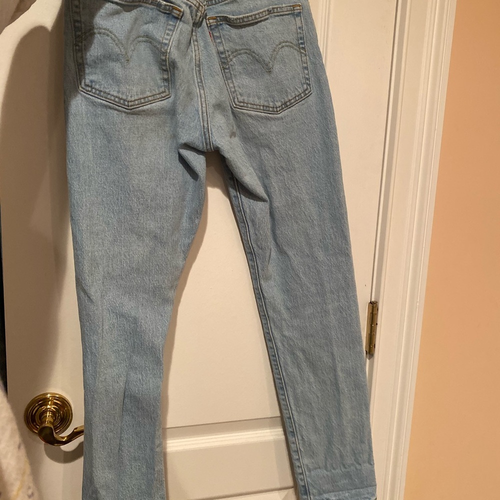 light levi’s - Picture 2 of 4